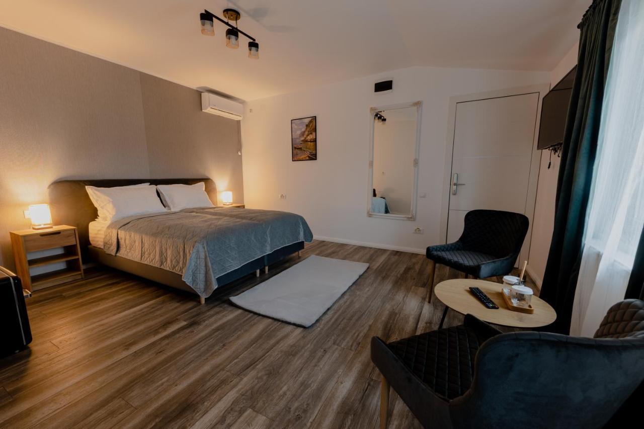 No. 55 Hotel