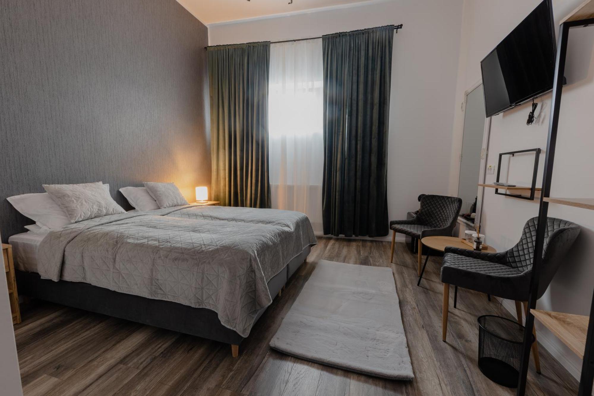 No. 55 Hotel 3*